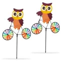 Robust väderkvarnugla i ett set om 2